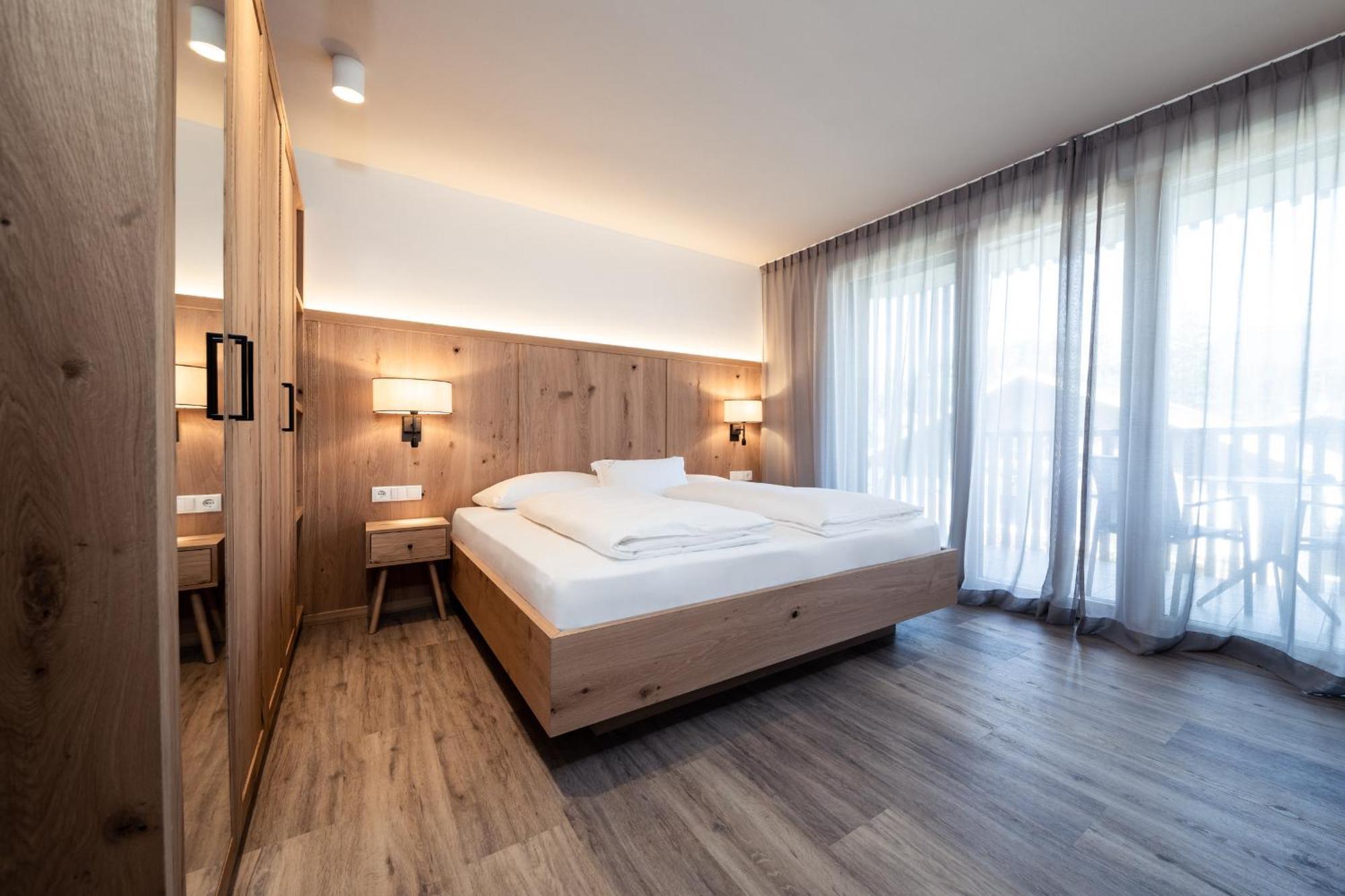 B&B Boutiquehotel Clara Brunico Oda fotoğraf